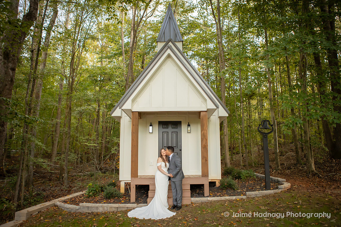 Outdoor Wedding Ceremony | WNC Photographer in South Carolina