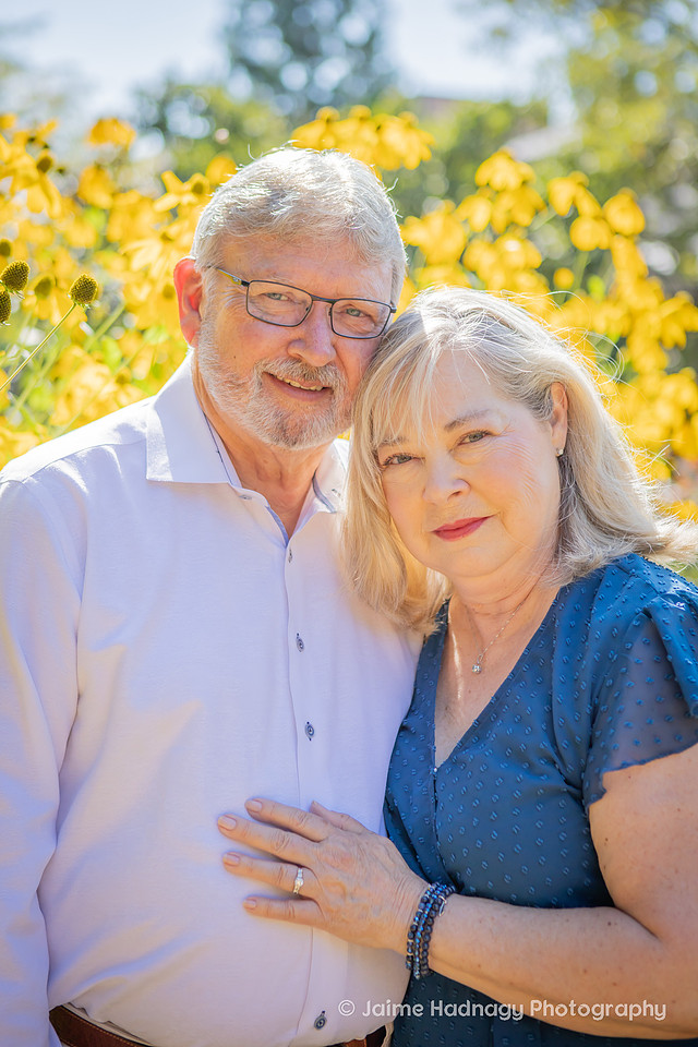 Couples Photos Outside the Village Hotel at BIltmore | Asheville Photographer