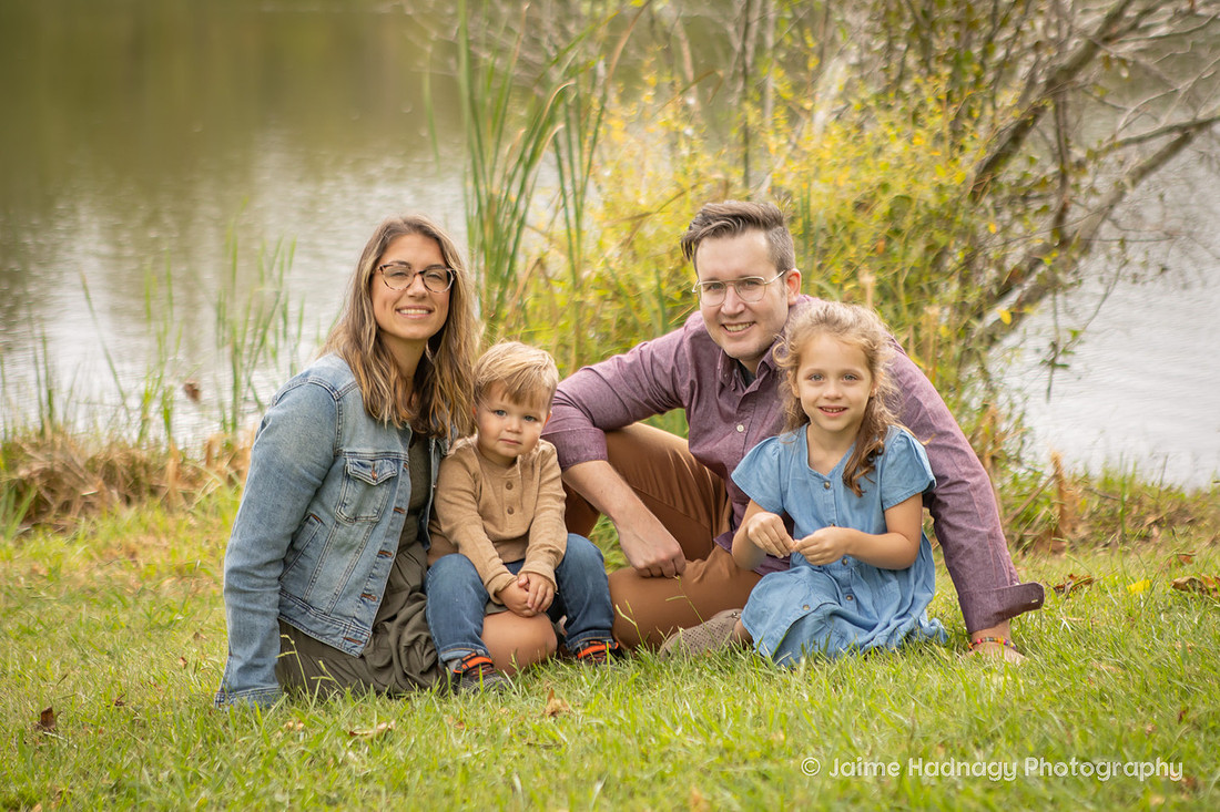 Extended Family Photos in the Park | Asheville Professional Photographer