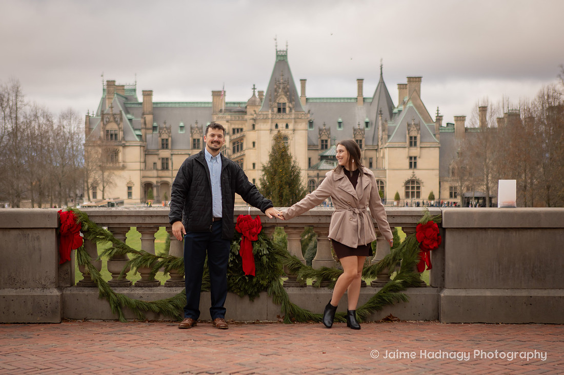 Engagement Photo Session at the Biltmore Estate with Family 