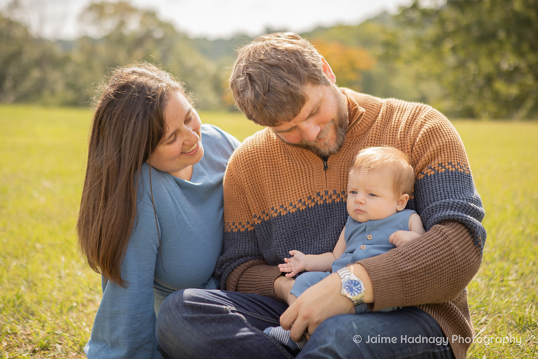 Outdoor Extended Family Portrait | Asheville Photographer