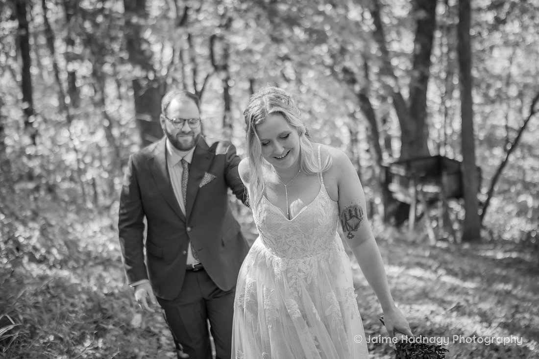 Micro Wedding in WNC mountain Cabin | Asheiville Elopement Photographer