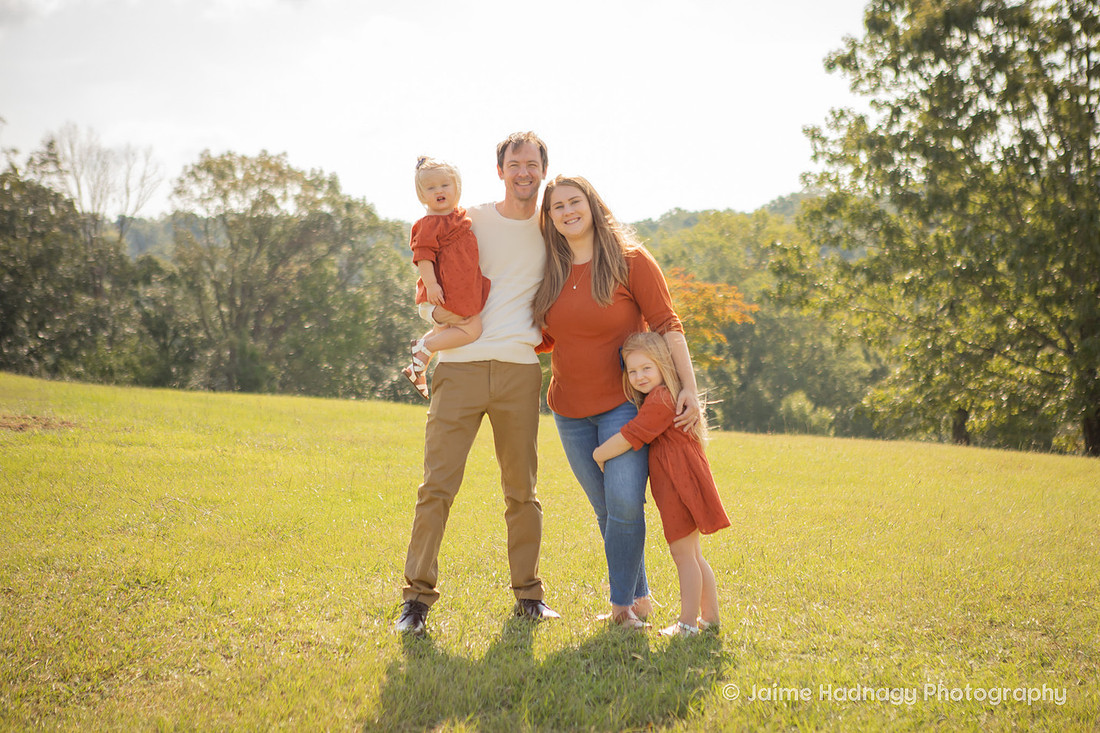 Outdoor Extended Family Portrait | Asheville Photographer