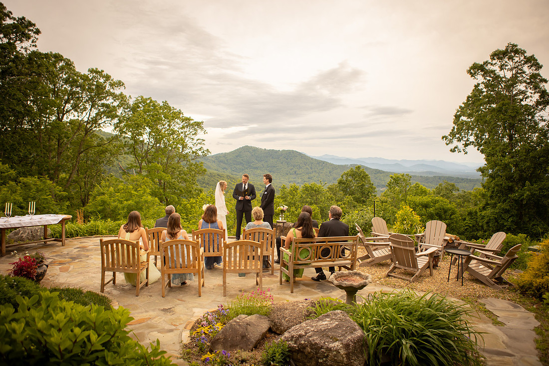 Micro Wedding at VRBO House in the Mountains | Asheville Elopement