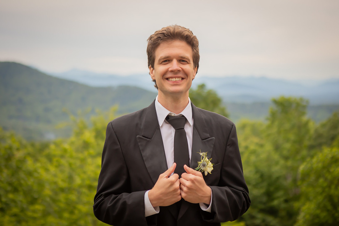 Wedding Portraits in the Mountains | WNC Elopement Photographer