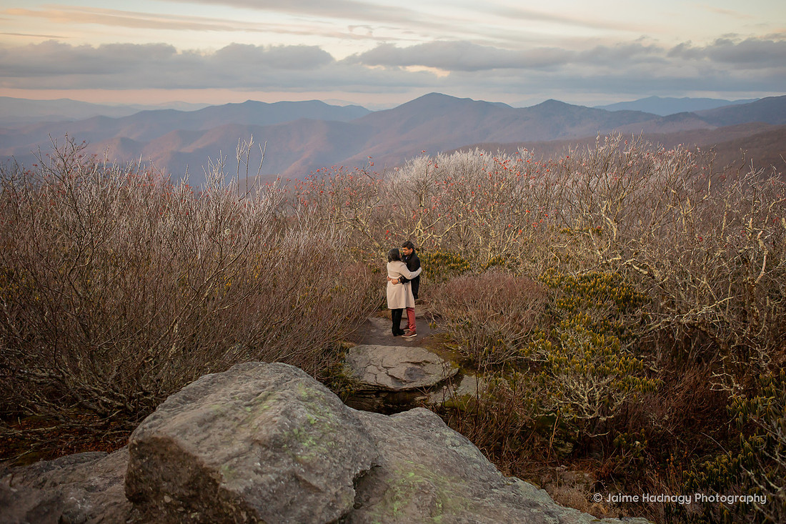 Engagement photos in NC mountains | Asheville Photographer