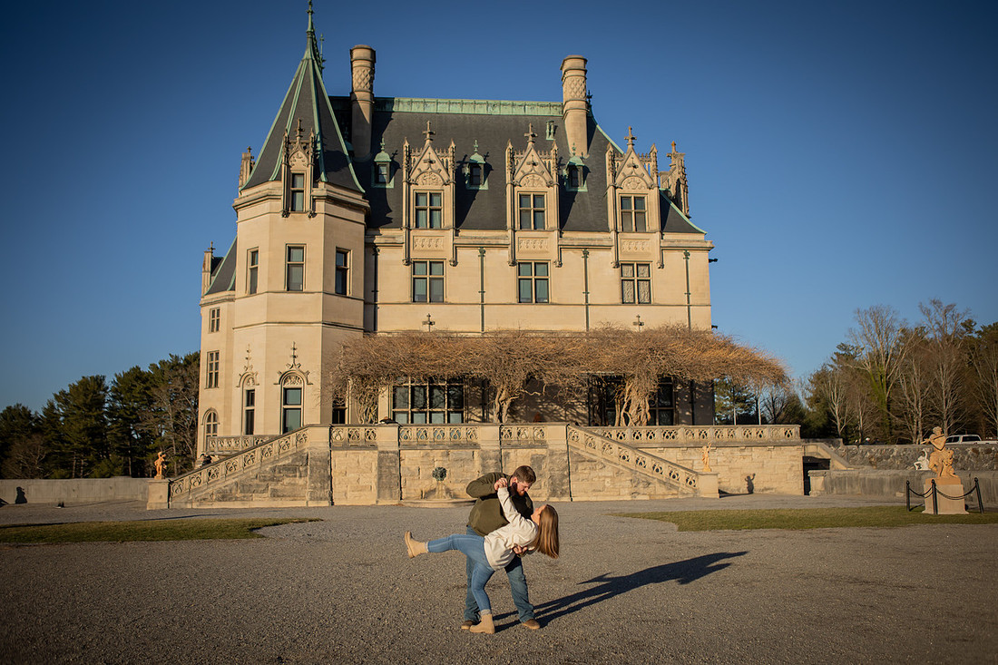 Engagement Photos at the Biltmore Estate