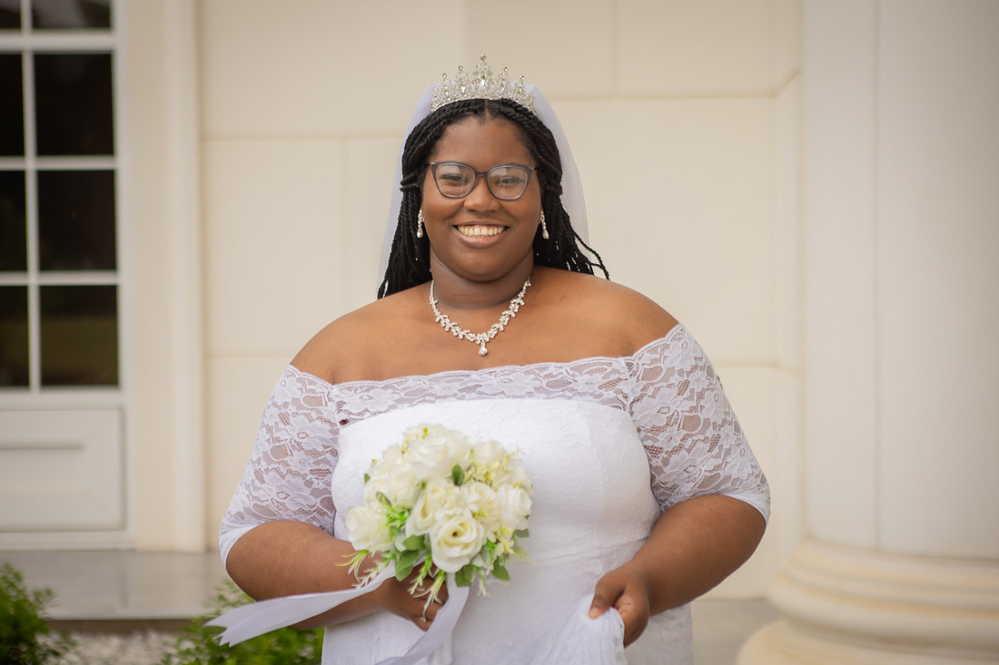 Bridal Portrait at Spartanburg County Courthouse