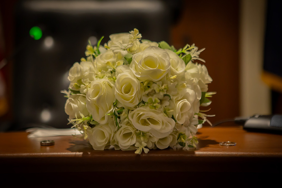 Elopement Photography at Spartanburg Courthouse