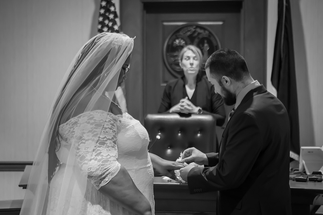 Elopement Photography at Spartanburg Courthouse