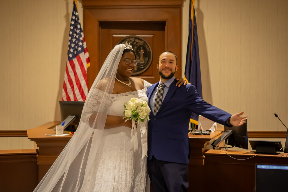 Elopement Photography at Spartanburg Courthouse