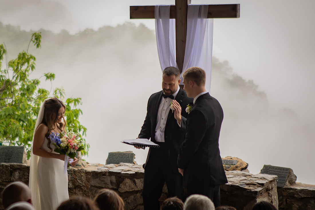 Beautiful Wedding At Pretty Place | Asheville Photographer