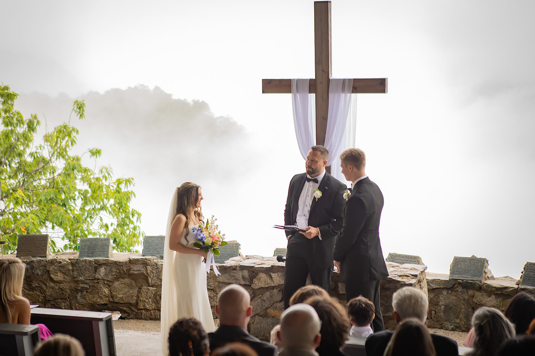 Beautiful Wedding At Pretty Place | Asheville Photographer