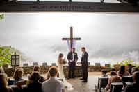 Braden & Maiya: Beautiful Foggy Wedding at Pretty Place