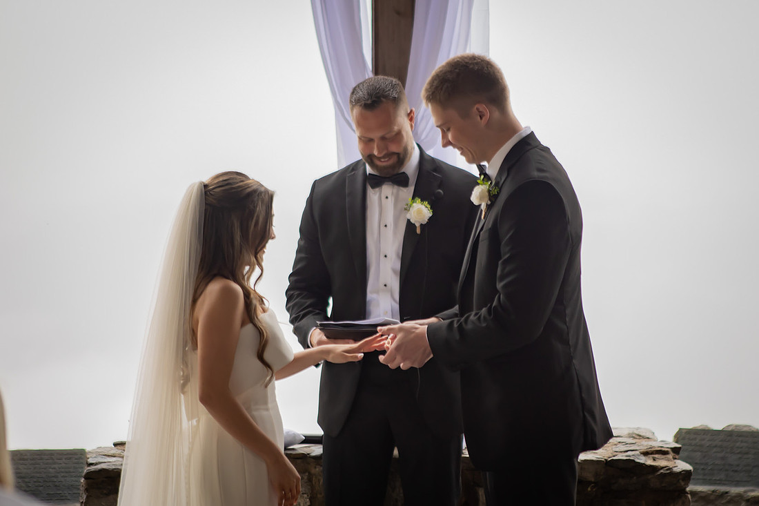 Beautiful Wedding At Pretty Place | Asheville Photographer
