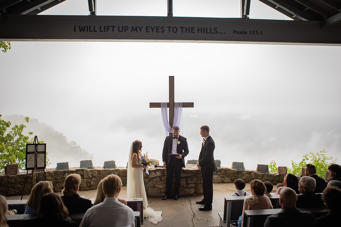 Beautiful Wedding At Pretty Place | Asheville Photographer