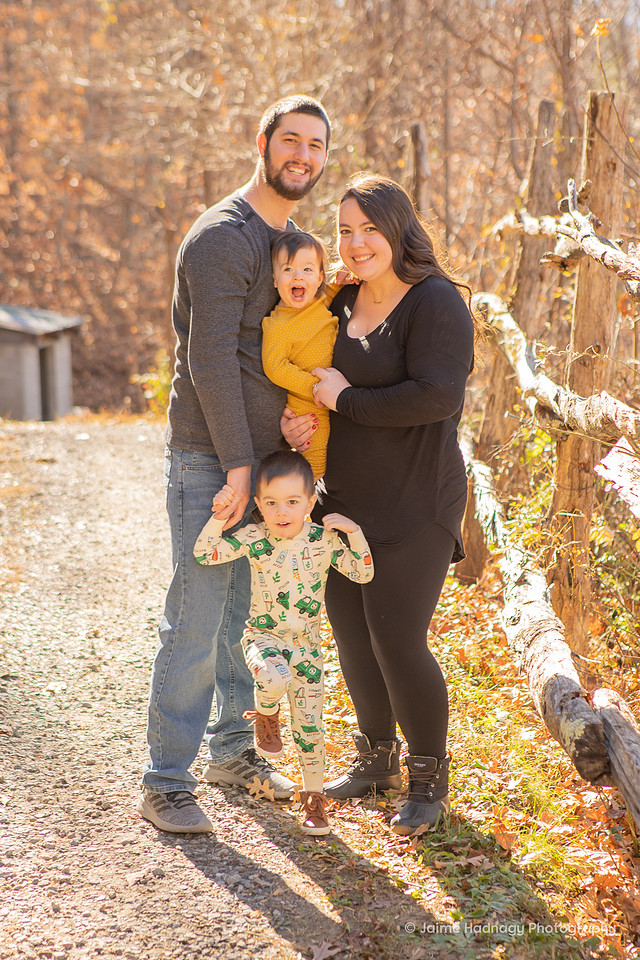 Outdoor fall family photos | Asheville Photographer