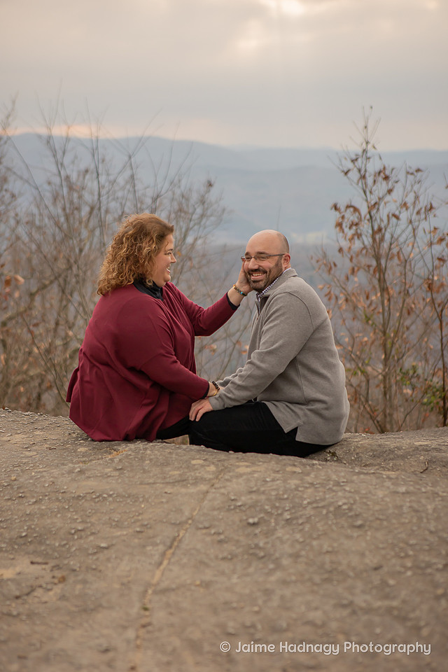 Couples Photos at Jump Off Rock
