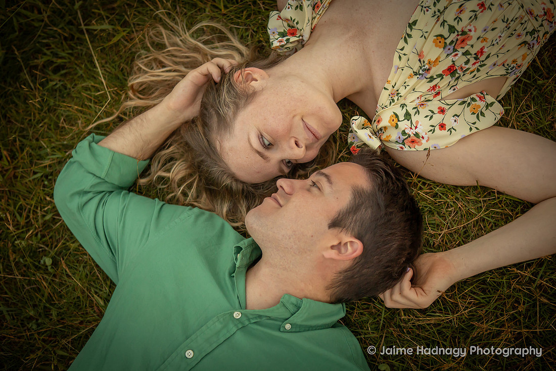 Foggy Evening Max Patch Engagement Pictures | Asheville Photographer