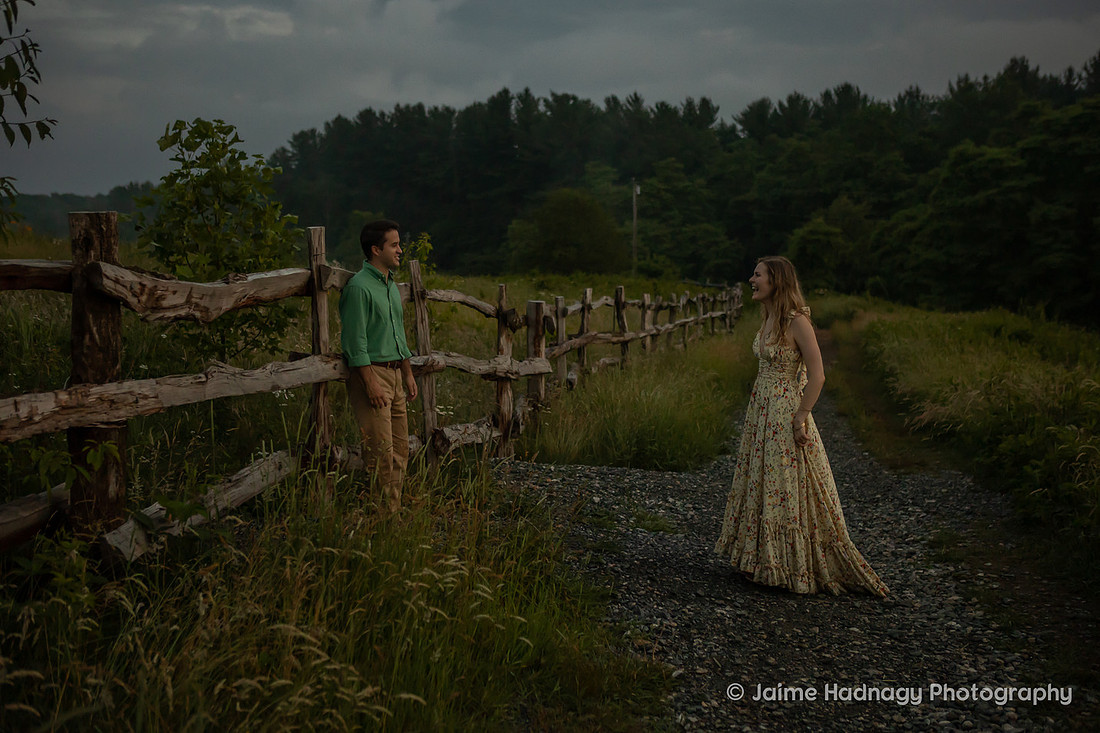 Foggy Evening Max Patch Engagement Pictures | Asheville Photographer