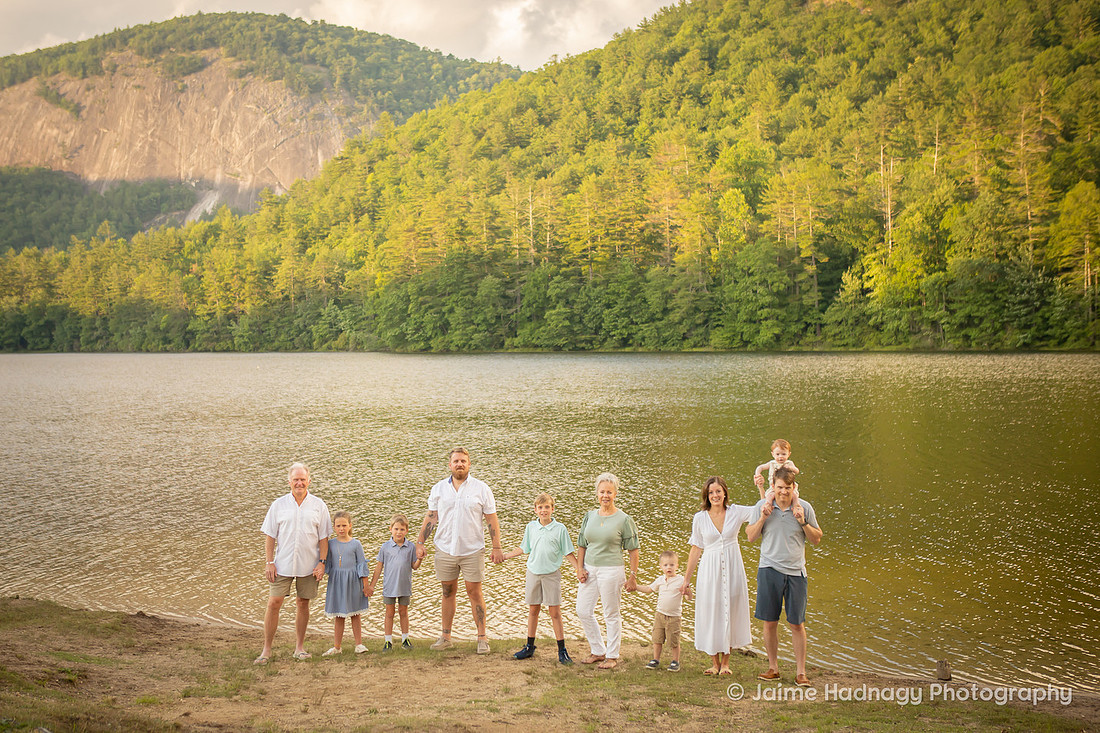 Extended Family Portraits | NC Photographer
