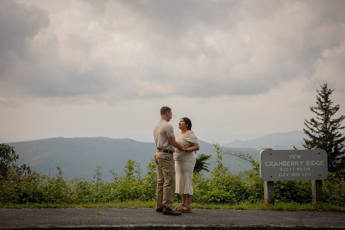 Mountain Proposal on the Blue Ridge Parkway in Maggie Valley in NC | WNC Engagement Photographer