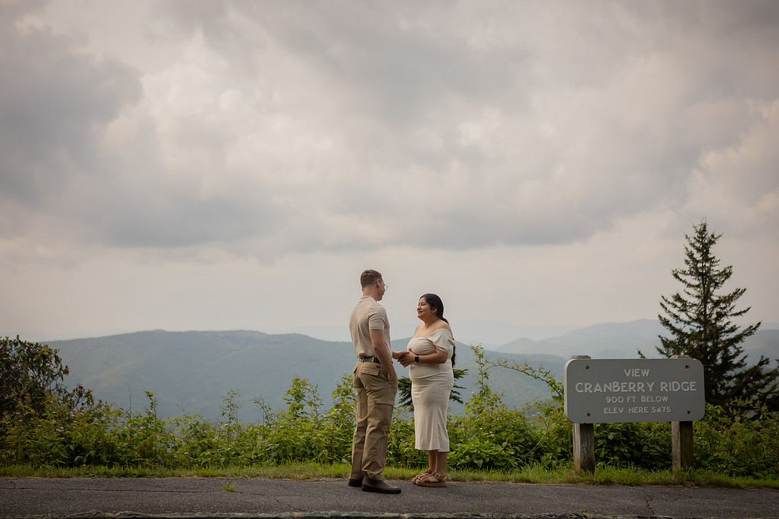 Mountain Proposal on the Blue Ridge Parkway in Maggie Valley in NC | WNC Engagement Photographer