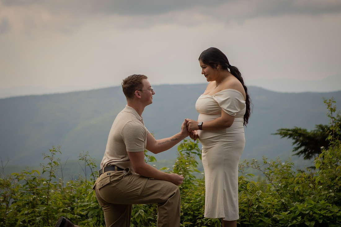 Mountain Proposal on the Blue Ridge Parkway in Maggie Valley in NC | WNC Engagement Photographer