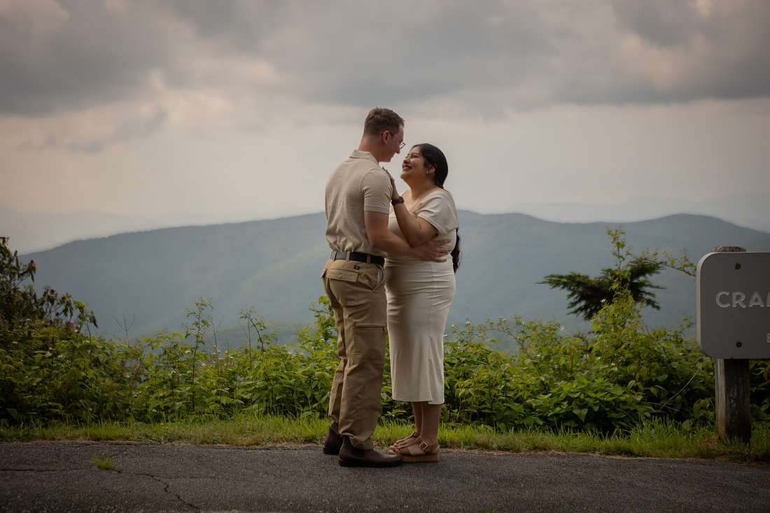 Mountain Proposal on the Blue Ridge Parkway in Maggie Valley in NC | WNC Engagement Photographer