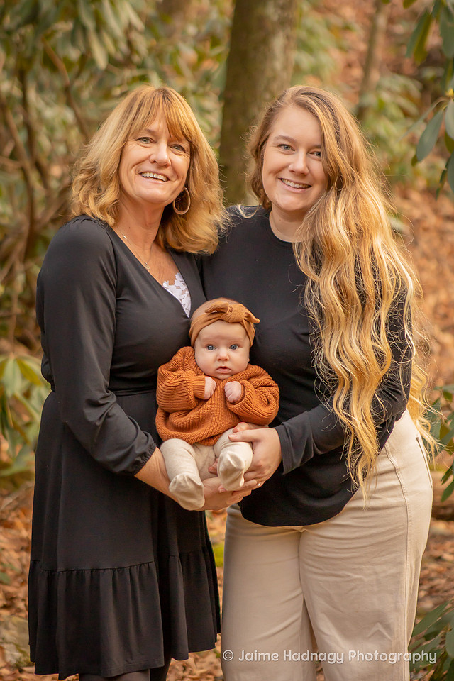 Nature Family Photos Outdoors | Asheville Photographers