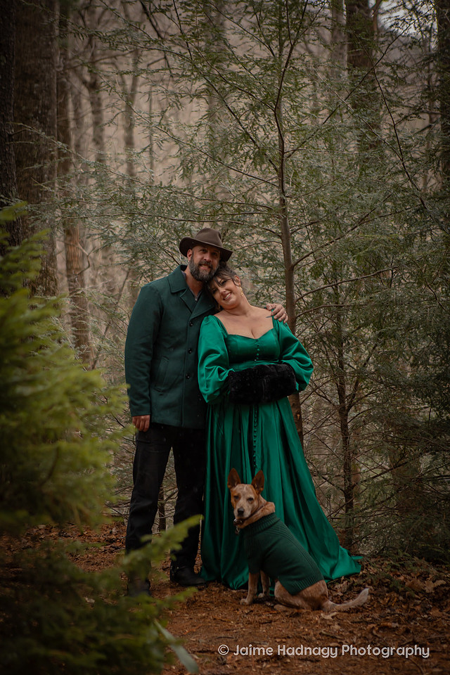 Couples Photos with Green Outfits in the Forest in Wintertime | Black Mountain Portrait Photogapher