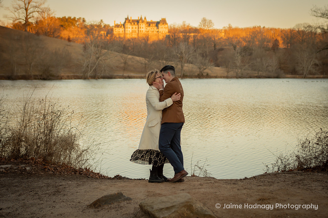 Couples photos at the Biltmore Estate