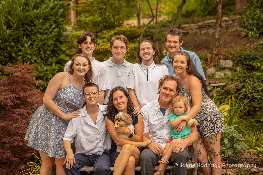 Outdoor Family Photos in Your Own Backyard | Asheville Photographer