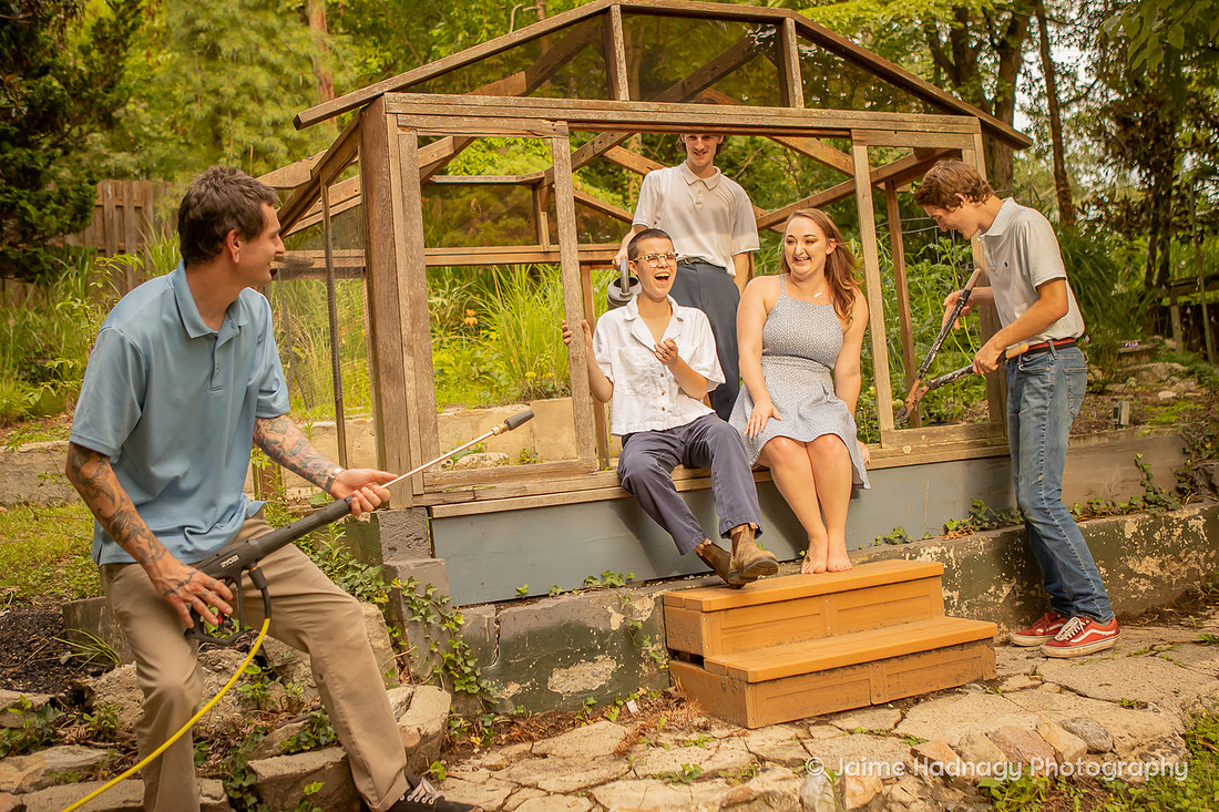 Outdoor Family Photos in Your Own Backyard | Asheville Photographer