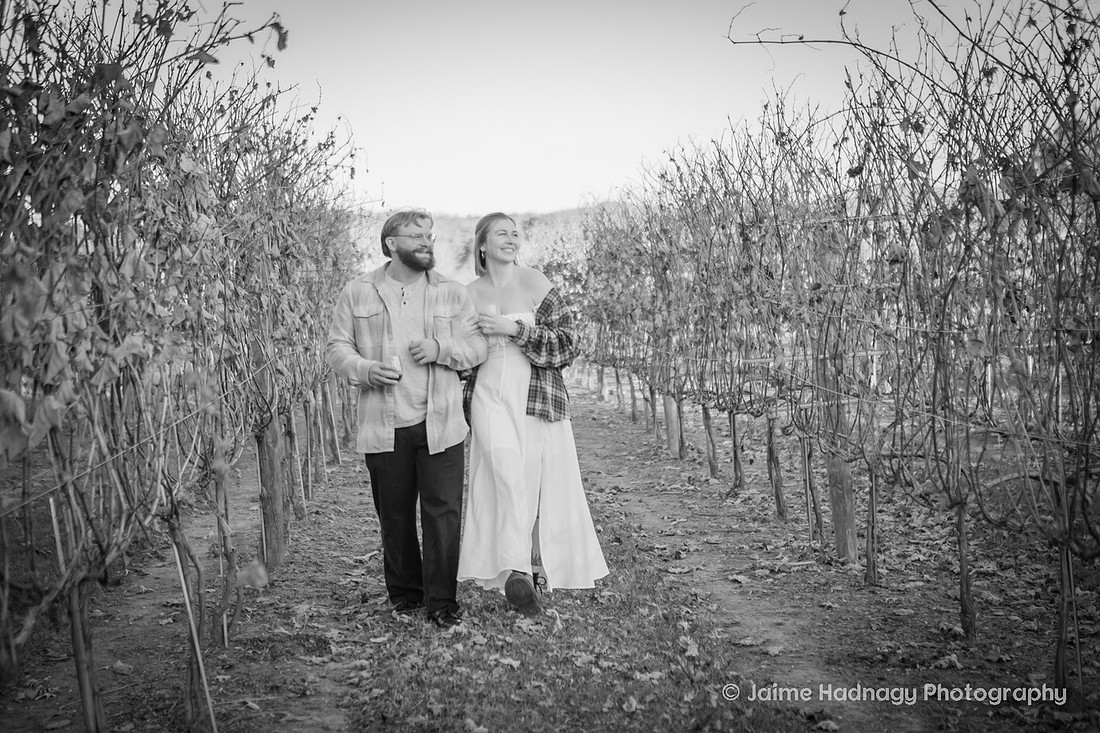 Hendersonville Vineyard Engagement Photos
