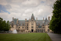 Daniel & Laikyn: Proposal on the Front Lawn at The Biltmore