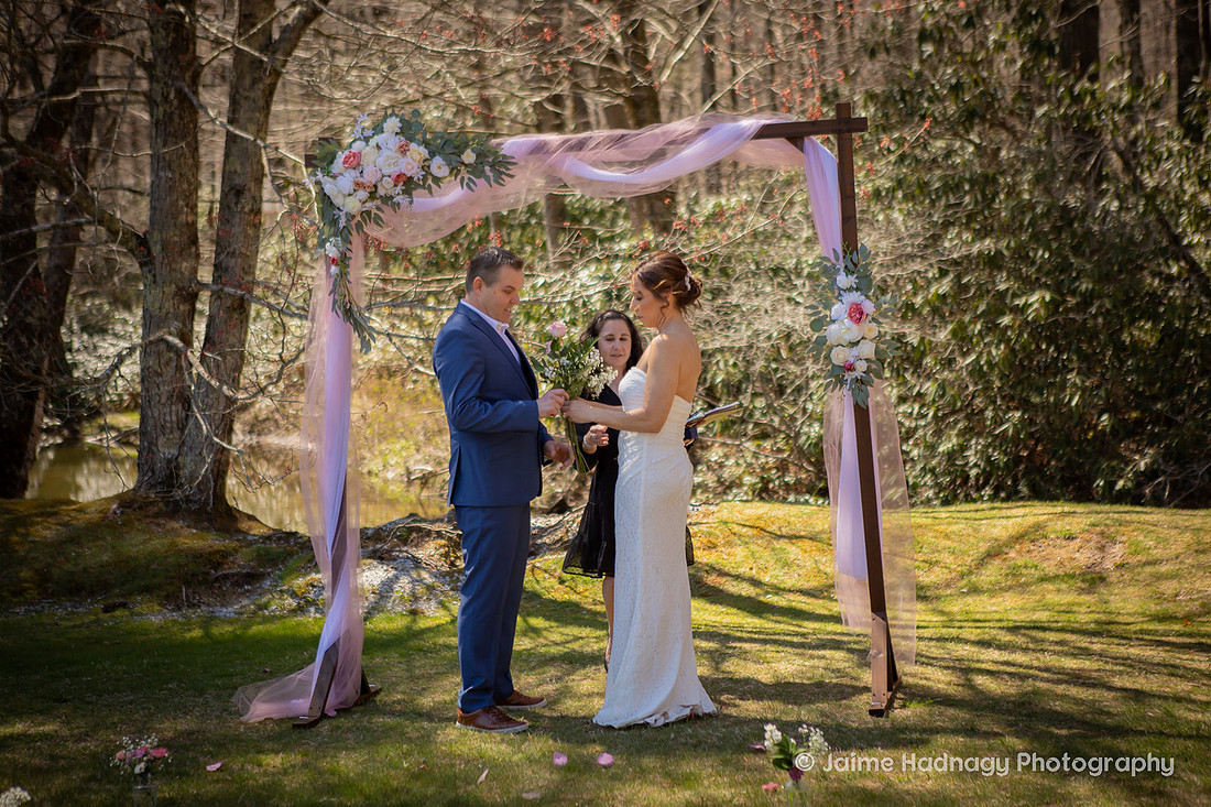Outdoor Wedding Ceremony with Lasso | Asheville Elopement Photographer
