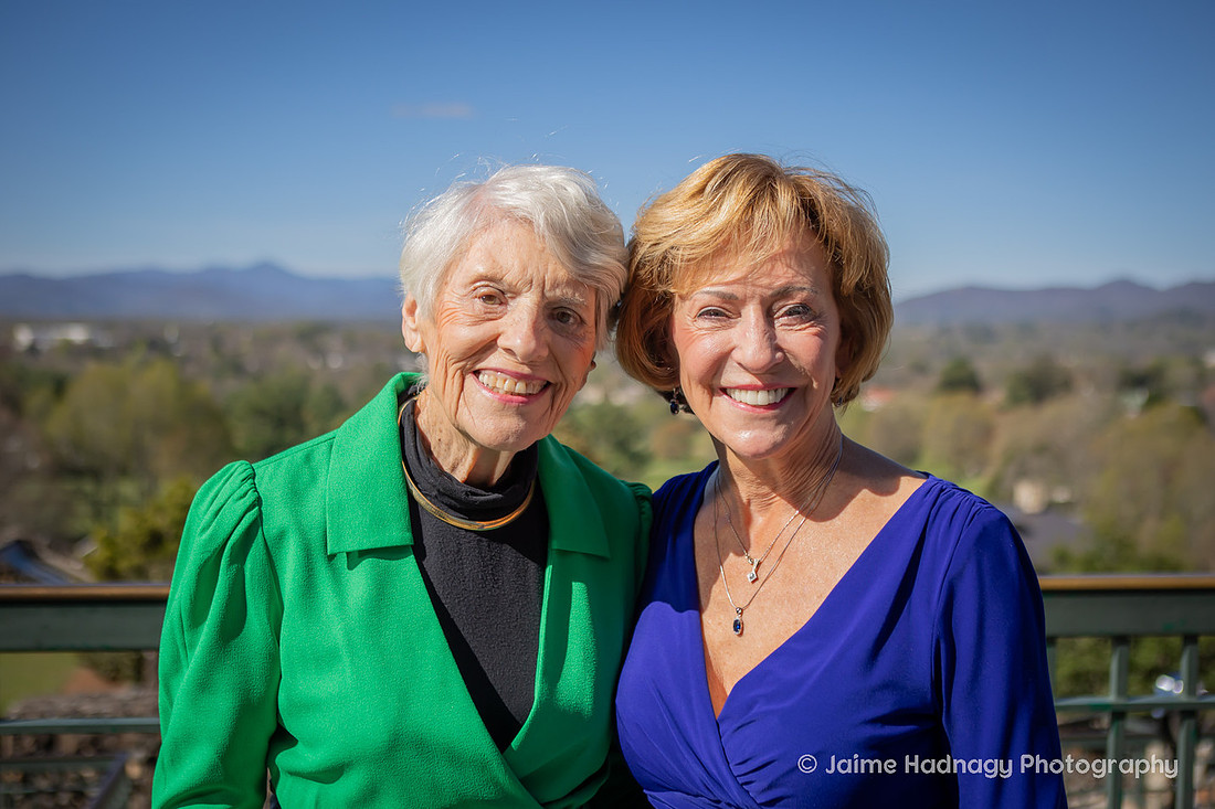 Extended Family Photos at the Omni Grove Park Inn | Asheville Photographer | 90th Birthday Party
