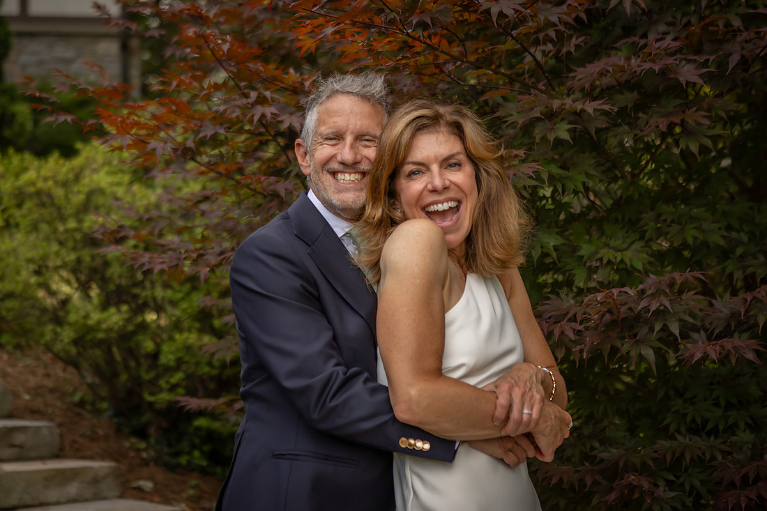 Gorgeous Backyard Wedding Photoggraphy | Asheville Micro Wedding Photographer