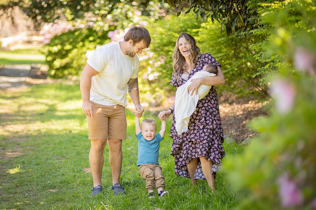 Outdoor Newborn Photos