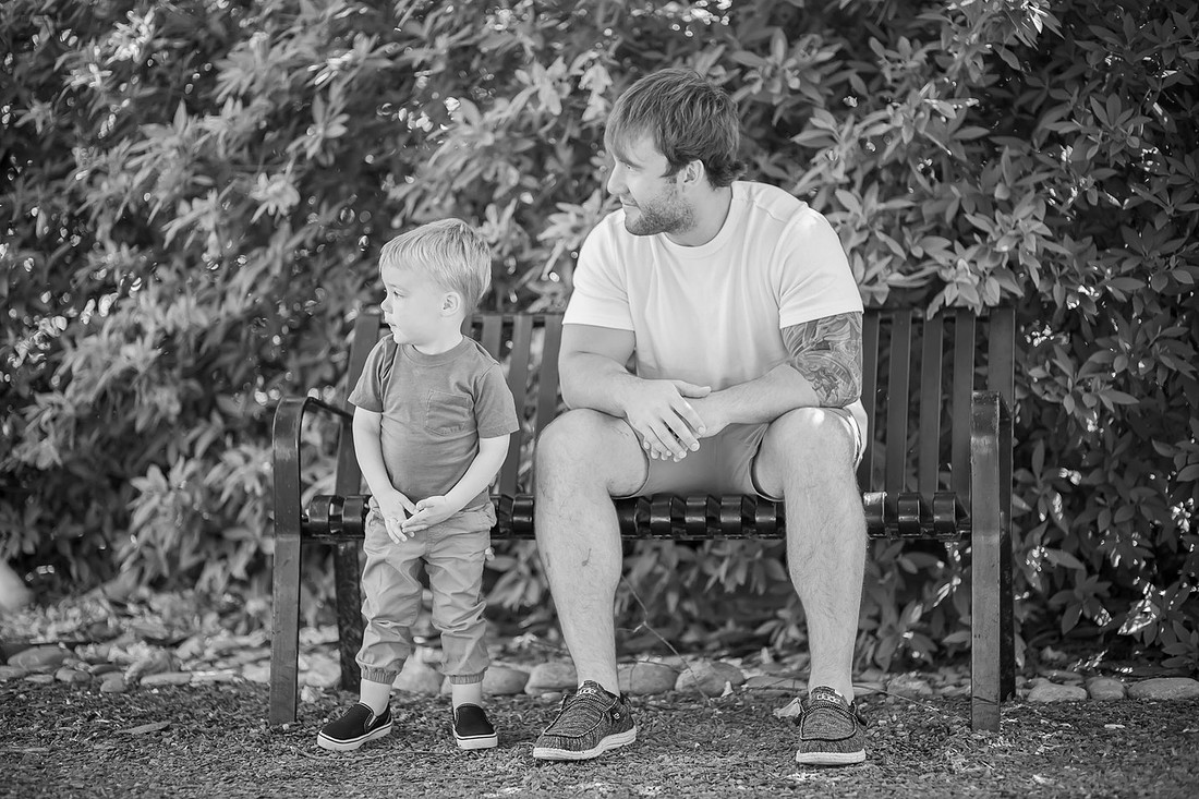 Outdoor Newborn Photos