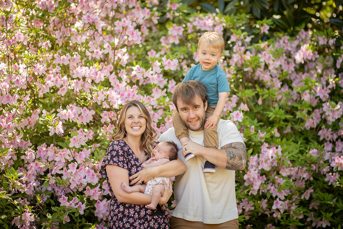 Outdoor Family Photos with Toddler and Newborn