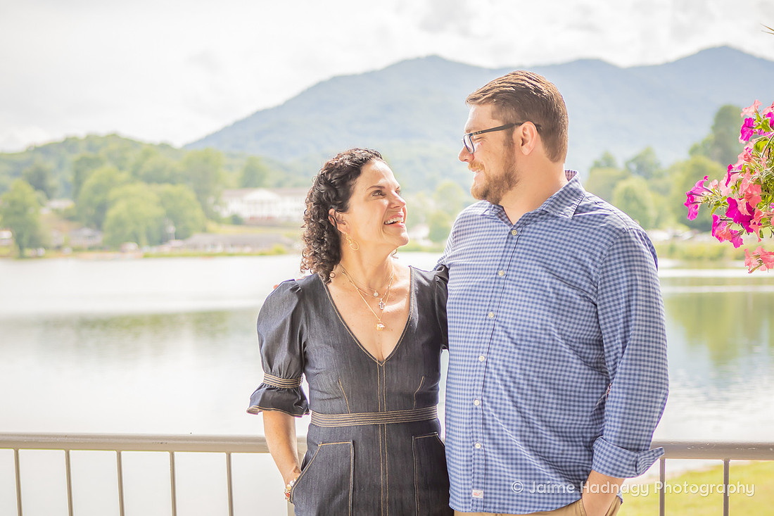 Family Party at Lake Junaluska | Asheville Photographer