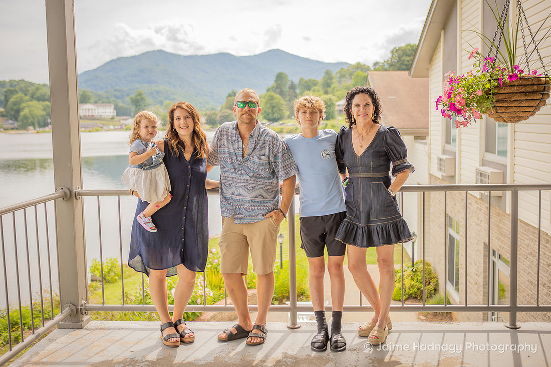 Family Party at Lake Junaluska | Asheville Photographer