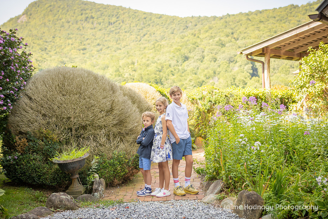 Vacation Family Photography at Rental Home | Asheville Photographer