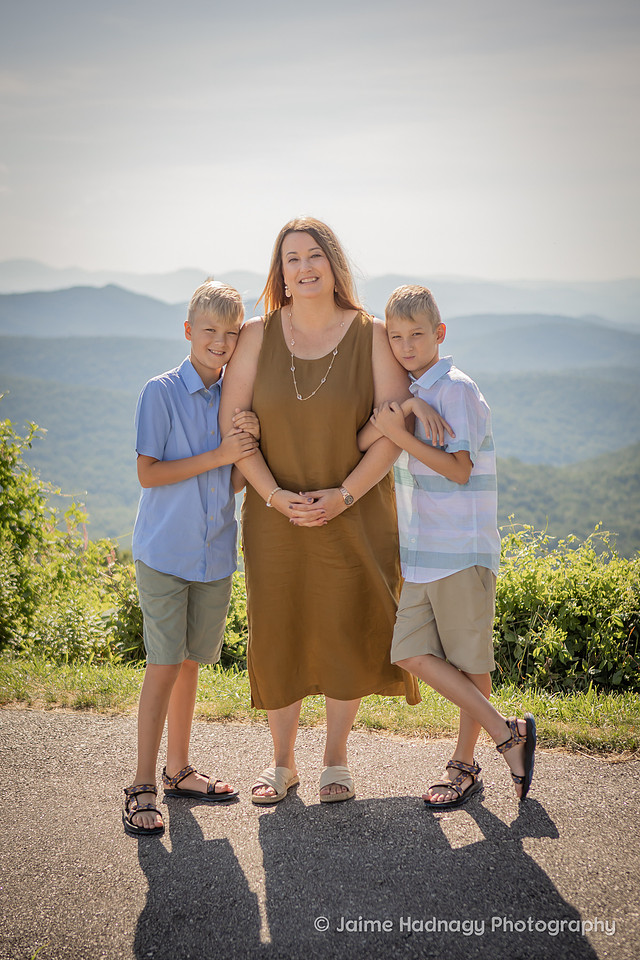 Asheville Family Photographer | Mountain Photoshoot