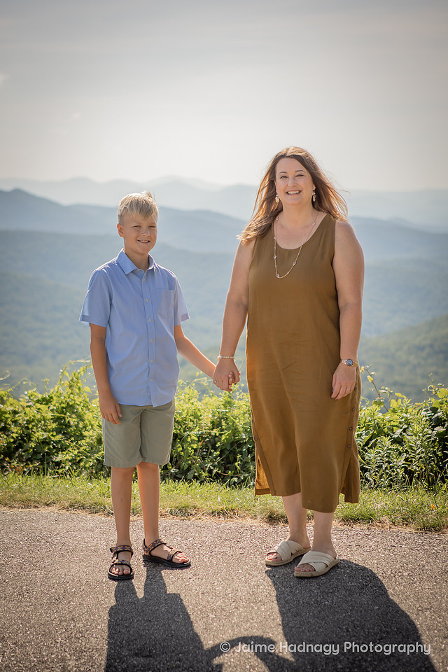 Asheville Family Photographer | Mountain Photoshoot