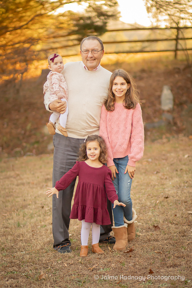 Extended Family Photo Session With Grandparents and Grandkids | Asheville Photographer