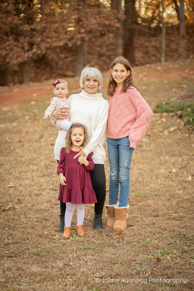 Extended Family Photo Session With Grandparents and Grandkids | Asheville Photographer
