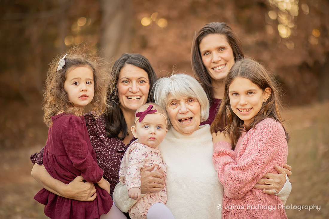 Extended Family Photo Session With Grandparents and Grandkids | Asheville Photographer